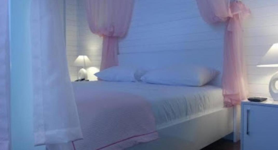 Boutique Artist Hotel Tirana Exterior photo
