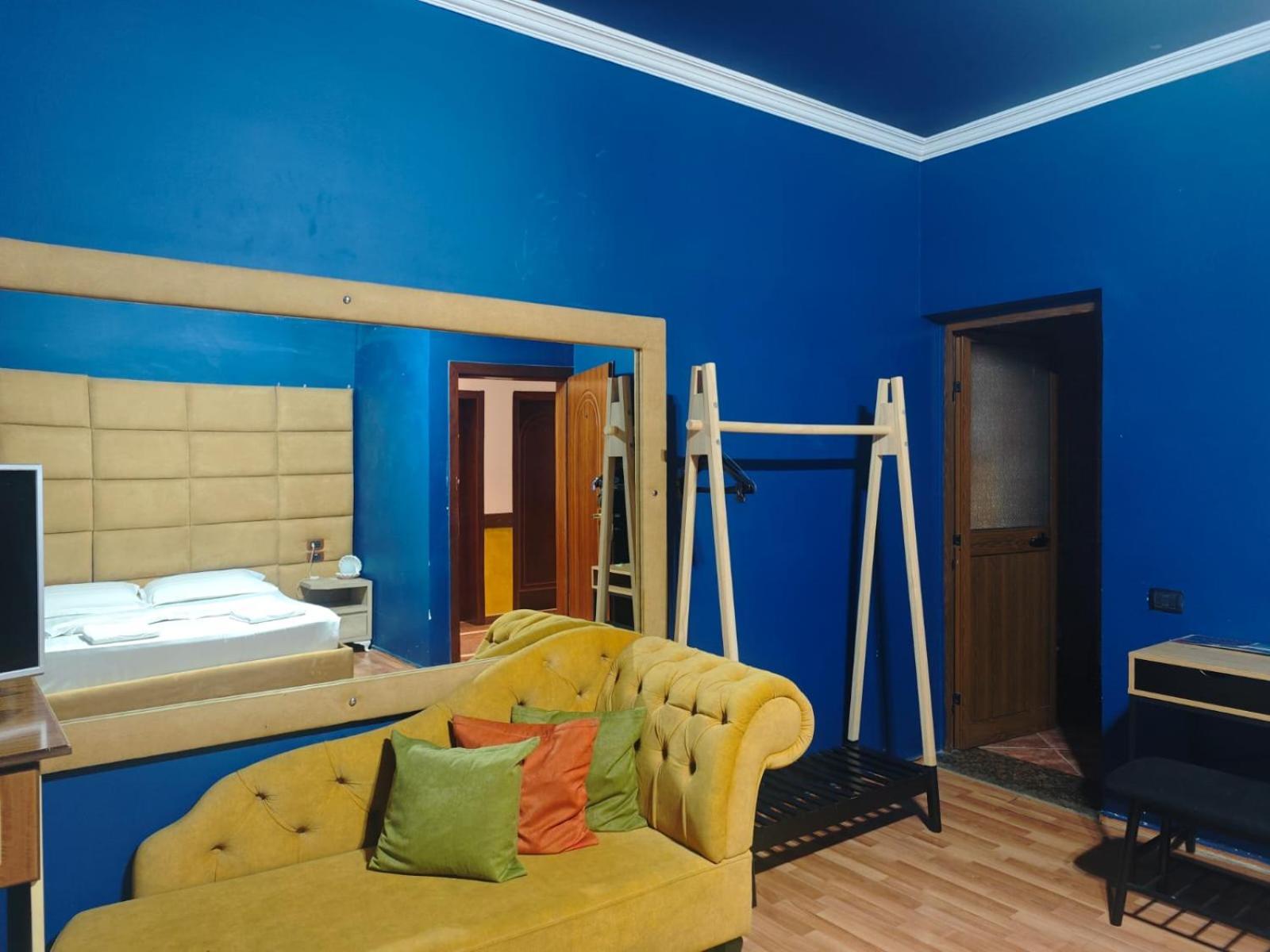 Boutique Artist Hotel Tirana Exterior photo